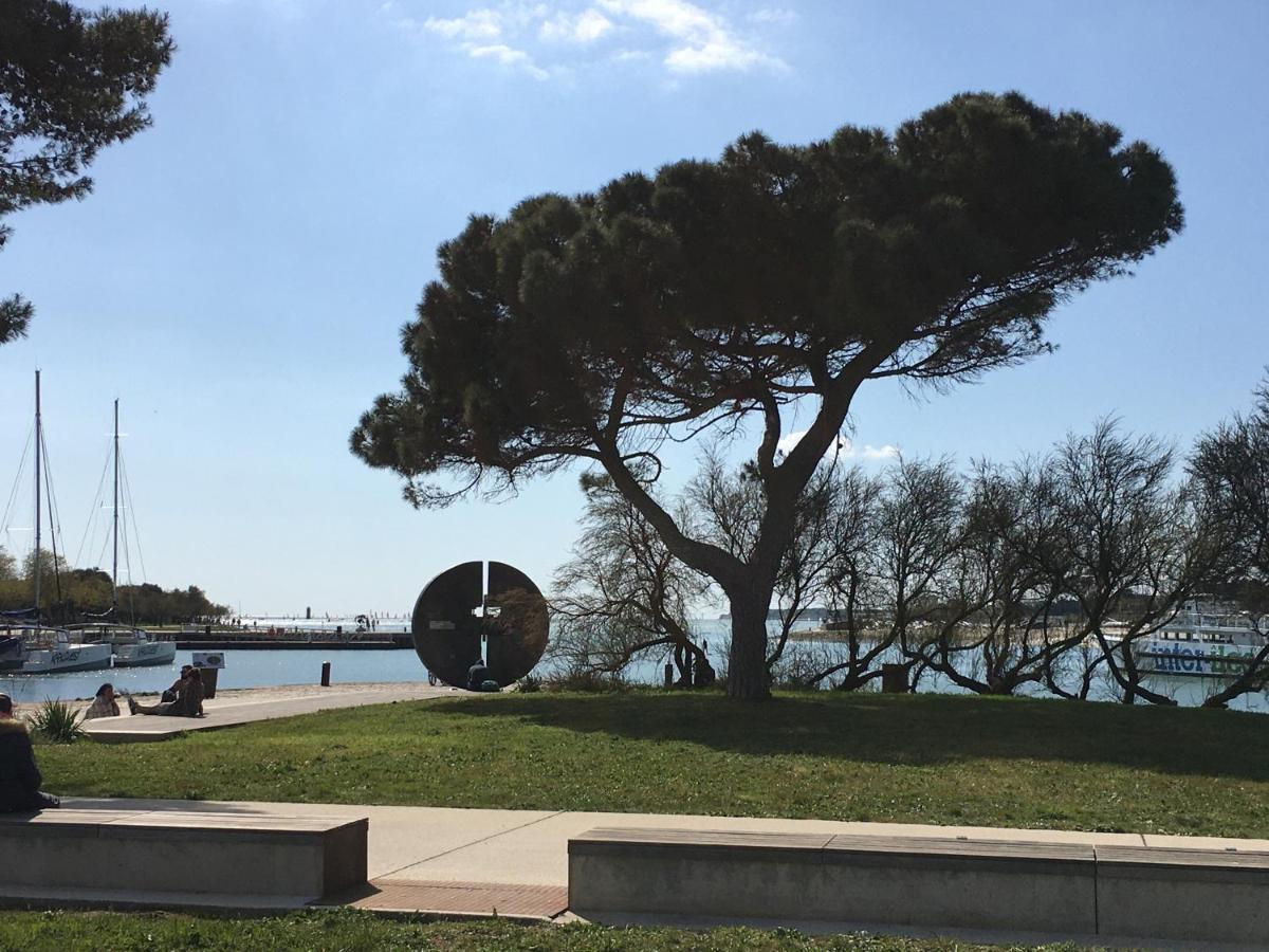 Nid Douillet T2 Wifi Centre Historique 3 Etoiles Apartment La Rochelle  Exterior foto